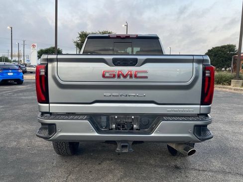 Used 2024 GMC Sierra 2500 Denali w/ Denali Reserve Package AWD/4WD image 6