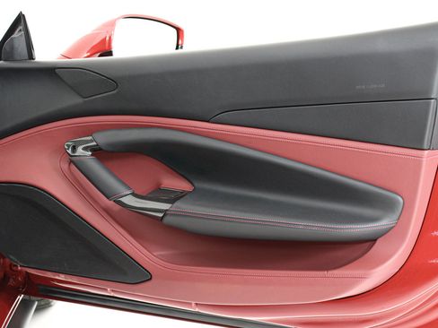 Certified 2023 Ferrari F8 Tributo RWD image 34