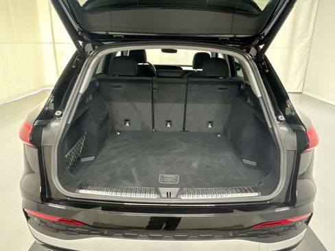 Used 2025 Audi Q5 Premium Plus w/ Premium Plus AWD/4WD image 23
