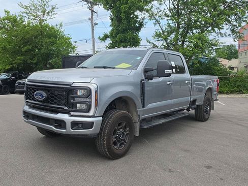Used 2024 Ford F250 XLT w/ XLT Premium Package AWD/4WD image 7