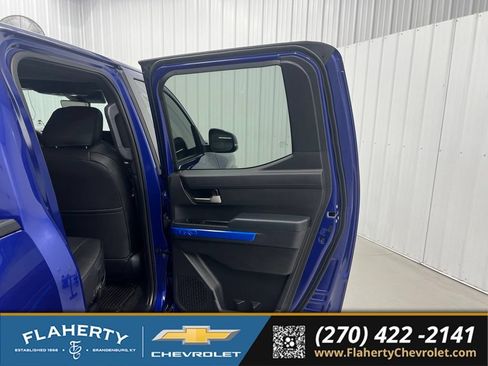 Used 2024 Toyota Tacoma 4x4 Double Cab image 12