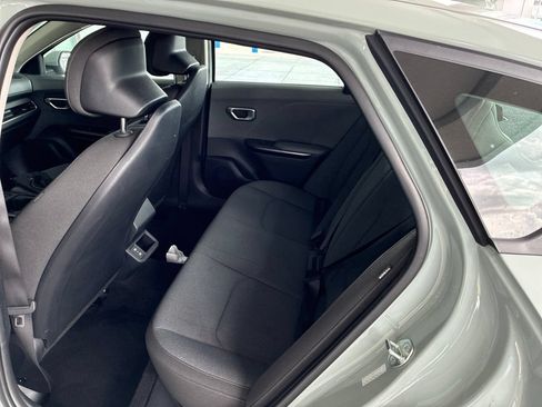 Used 2025 Kia K4 FWD image 14