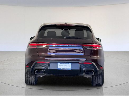 Certified 2026 Porsche Macan AWD/4WD image 7