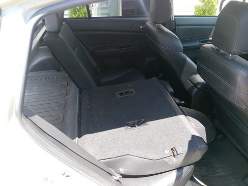 Used 2014 Subaru Crosstrek 2.0i Limited AWD/4WD image 18