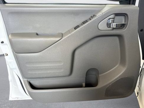 Used 2019 Nissan Frontier SV RWD image 28