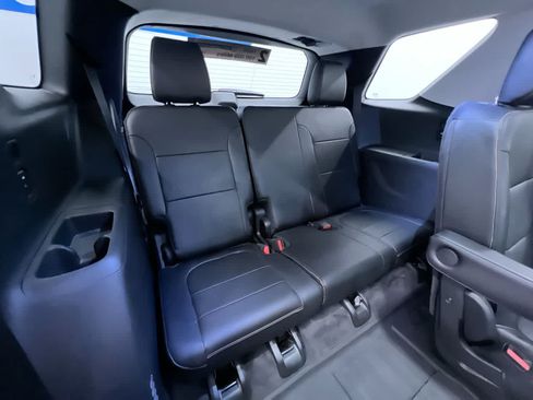 Used 2018 Chevrolet Traverse Premier w/ Redline Edition AWD/4WD image 43