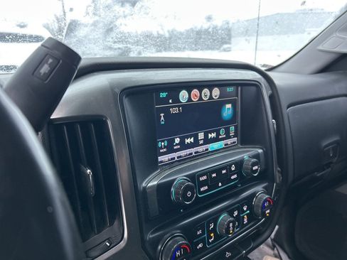 Used 2018 Chevrolet Silverado 1500 LT w/ All Star Edition image 9