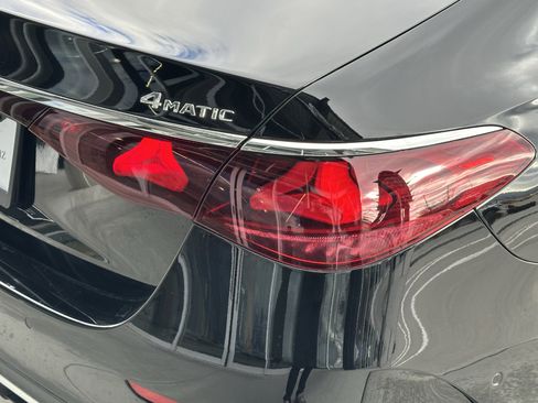Certified 2025 Mercedes-Benz E 350 4MATIC Sedan image 32