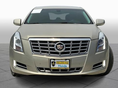 Used 2013 Cadillac XTS Luxury FWD image 4