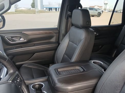 Used 2021 Chevrolet Tahoe Z71 w/ Luxury Package image 22