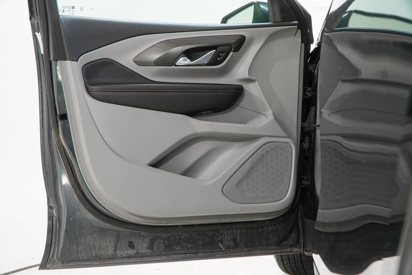Used 2020 GMC Terrain SLT AWD/4WD image 17