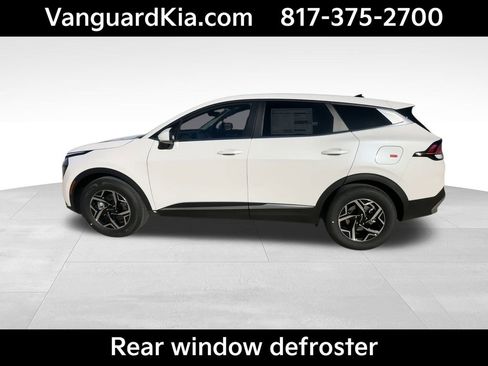 Certified 2025 Kia Sportage LX image 5