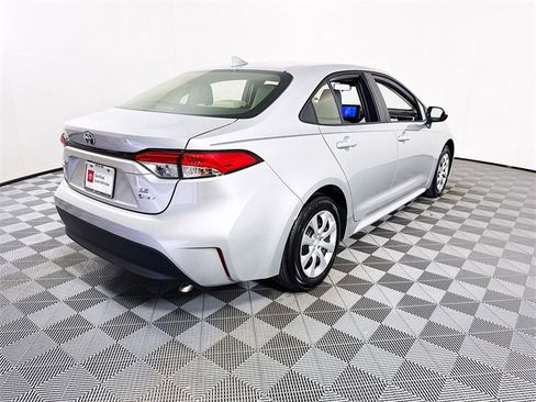Certified 2025 Toyota Corolla LE image 23