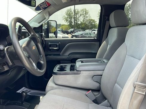 Used 2015 Chevrolet Silverado 3500 W/T image 10