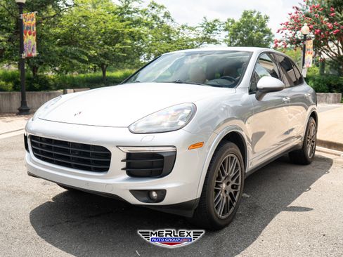 Used 2017 Porsche Cayenne S Platinum w/ Premium Package Plus (Pjy) image 3