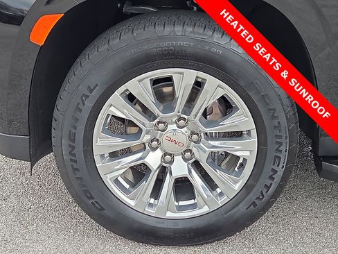 Used 2024 GMC Yukon Denali w/ Advanced Technology Package AWD/4WD image 7