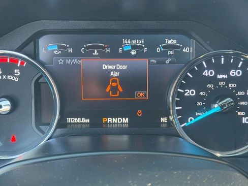 Used 2021 Ford F250 Lariat w/ FX4 Off-Road Package image 21