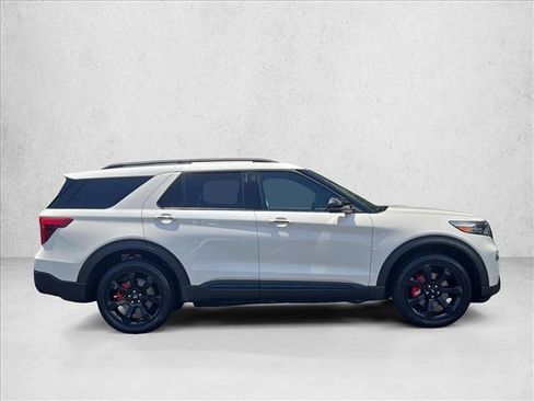 Used 2022 Ford Explorer ST w/ Equipment Group 401A AWD/4WD image 4