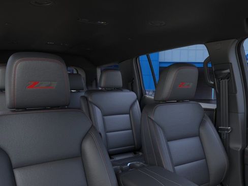 New 2026 Chevrolet Traverse Z71 image 25