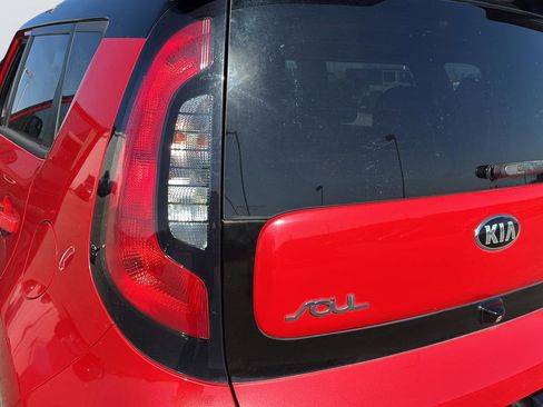 Used 2016 Kia Soul + w/ Designer's Package image 29