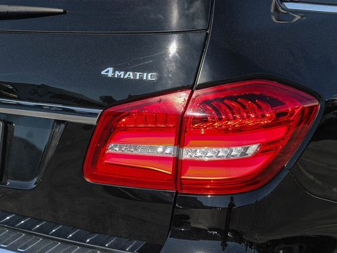 Used 2018 Mercedes-Benz GLS 450 4MATIC image 10