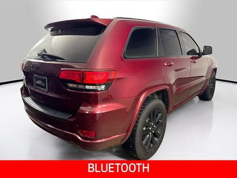 Used 2018 Jeep Grand Cherokee Altitude image 9