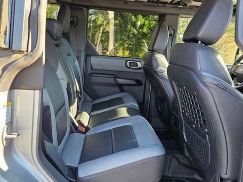 Used 2024 Ford Bronco Black Diamond image 16