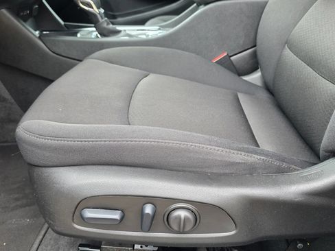 Used 2024 Chevrolet Malibu LT FWD image 16