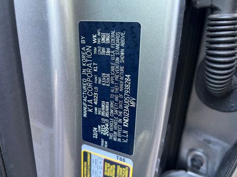 Used 2025 Kia Soul LX w/ LX Technology Package image 27