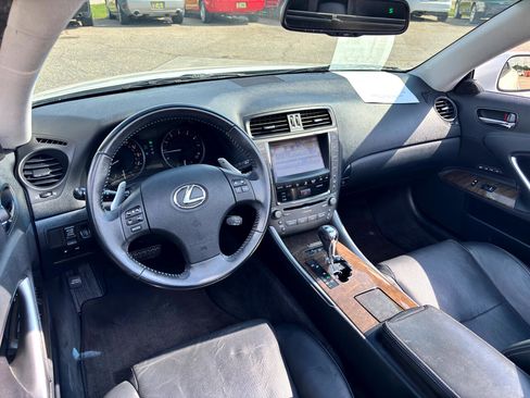 Used 2010 Lexus IS 250C image 20