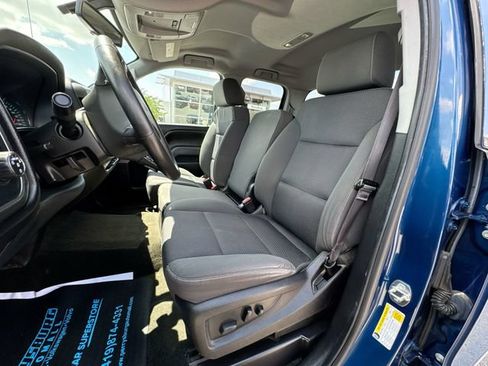 Used 2017 Chevrolet Silverado 1500 LT w/ All Star Edition AWD/4WD image 18