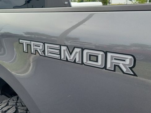 Certified 2026 Ford F250 Platinum w/ Tremor Off-Road Package AWD/4WD image 6