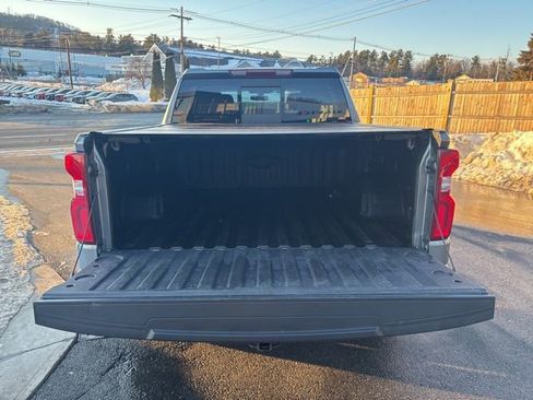 Used 2020 Chevrolet Silverado 1500 LT Trail Boss image 13