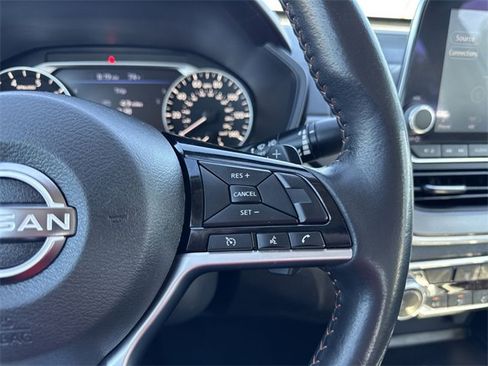 Used 2023 Nissan Altima 2.5 SR image 17