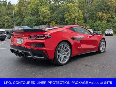 Used 2026 Chevrolet Corvette ZR1 RWD image 8