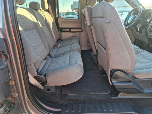 Used 2018 Ford F150 XLT image 22