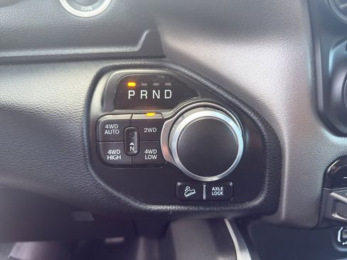 Used 2020 RAM 1500 Big Horn image 9