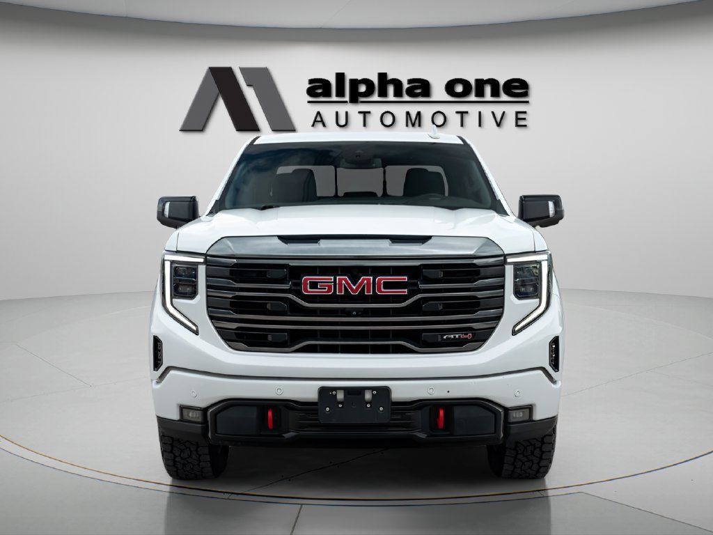 Used 2022 GMC Sierra 1500 AT4 w/ AT4 Premium Package AWD/4WD image 2