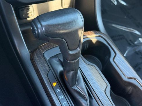 Used 2019 GMC Canyon Denali image 24