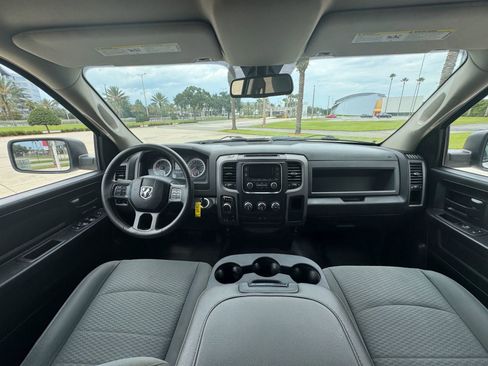 Used 2018 RAM 1500 Tradesman AWD/4WD image 12