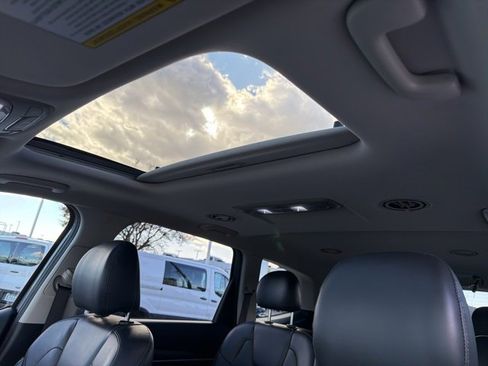 Used 2020 Kia Telluride S image 19