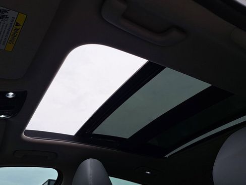 Used 2023 Kia K5 EX image 25