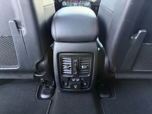 Used 2024 Dodge Durango Citadel image 31