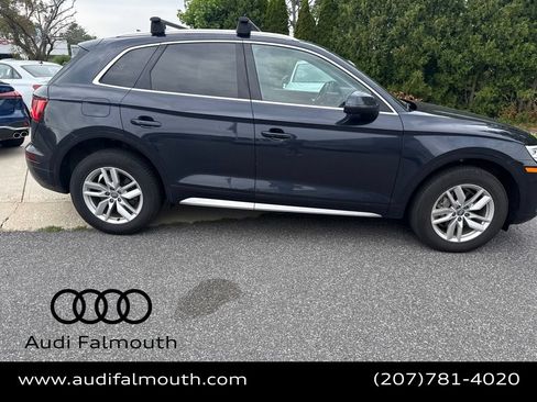 Used 2020 Audi Q5 2.0T Premium w/ Convenience Package AWD/4WD image 4