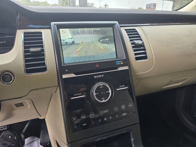 Used 2018 Ford Flex Limited w/ Equipment Group 303A AWD/4WD image 27
