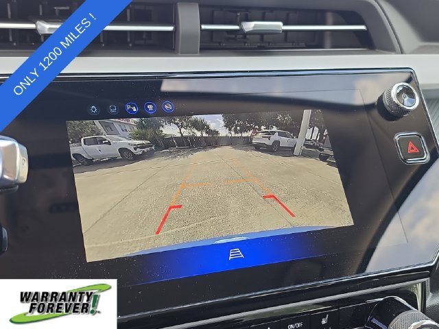 Used 2027 Chevrolet Bolt LT w/ Comfort Package FWD image 23