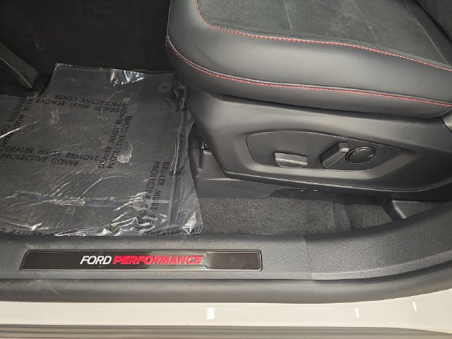 Used 2026 Ford Explorer ST AWD/4WD image 37