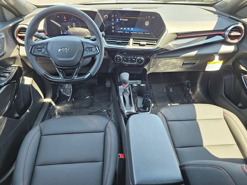 New 2026 Chevrolet Trax RS w/ Driver Confidence Package FWD image 19