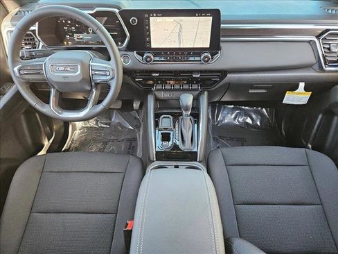 New 2026 GMC Canyon Elevation RWD image 15