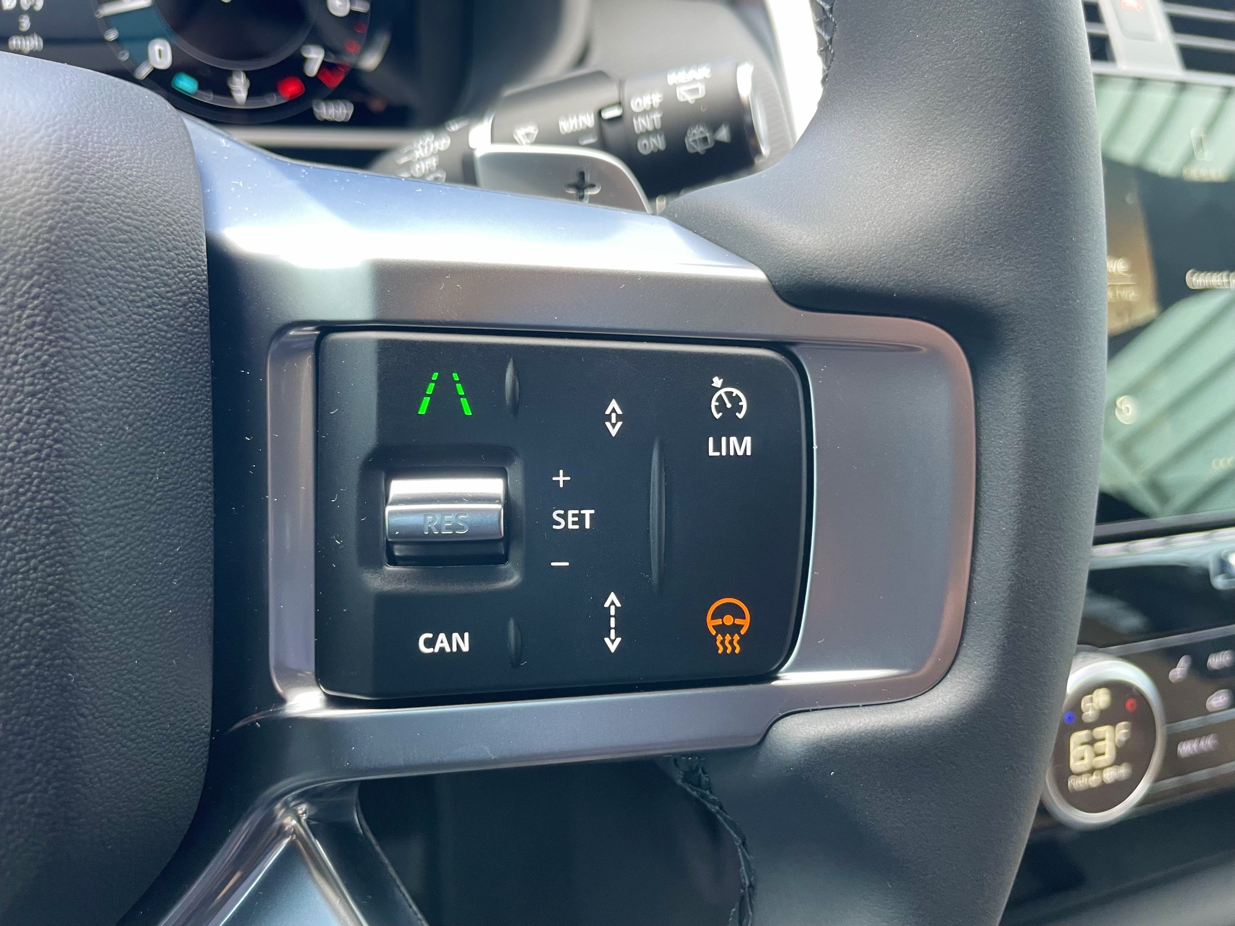 New 2026 Land Rover Discovery Dynamic SE AWD/4WD image 22
